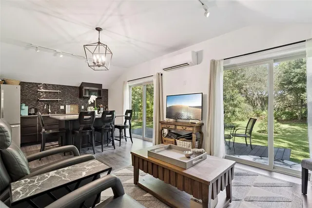 $825,000 | 298 Lake Markham Road, Sanford, FL 32771