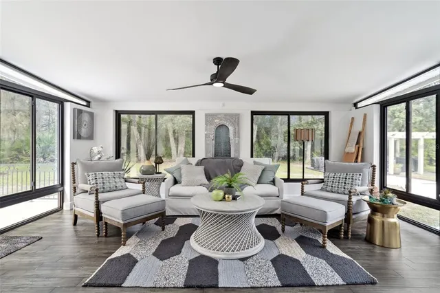 $825,000 | 298 Lake Markham Road, Sanford, FL 32771