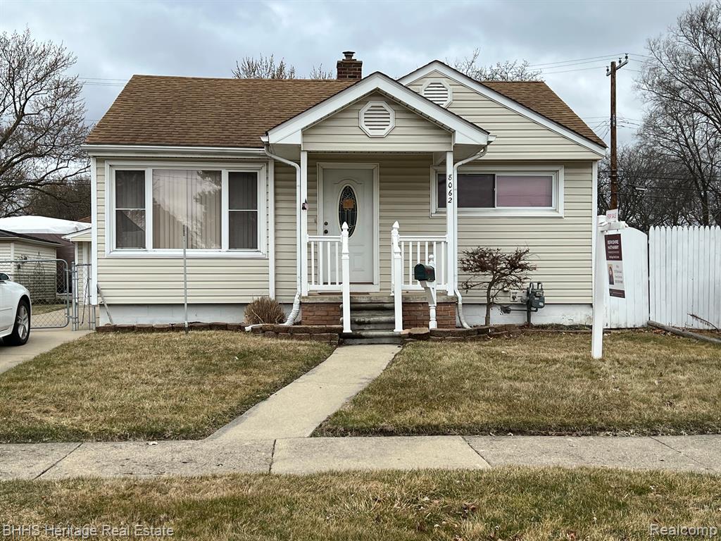 8062 Pelham Road Taylor, MI 48180 - Photo 2 of 17
