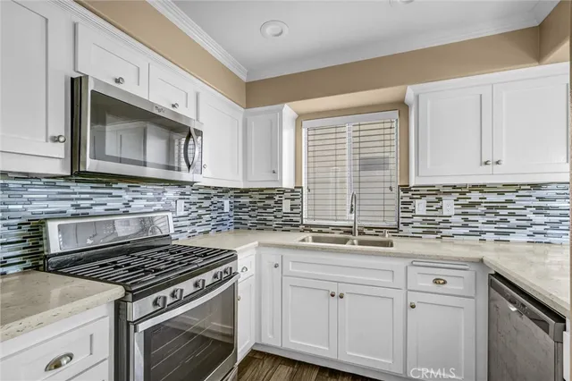 $1,850,000 | 1209 Huntington Street, Huntington Beach, CA 92648