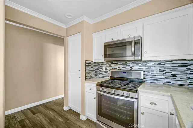 $1,850,000 | 1209 Huntington Street, Huntington Beach, CA 92648