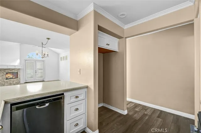 $1,850,000 | 1209 Huntington Street, Huntington Beach, CA 92648