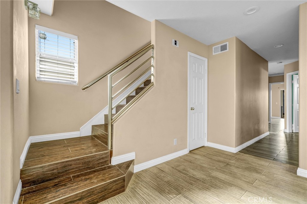 1209 Huntington Street Huntington Beach, CA 92648 - Photo 7 of 35