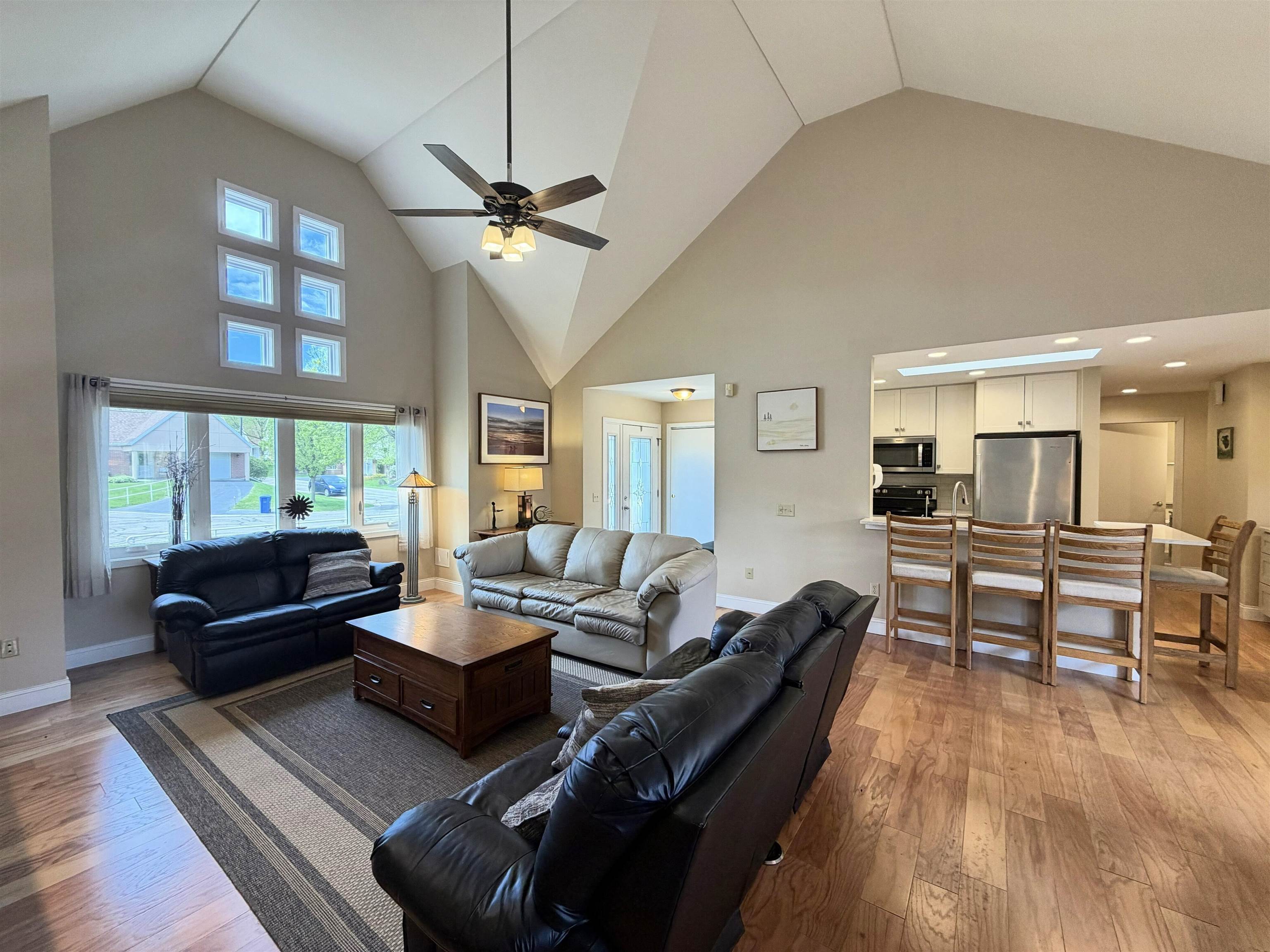 2 Sebring Court Madison, WI 53719 - Photo 3 of 44