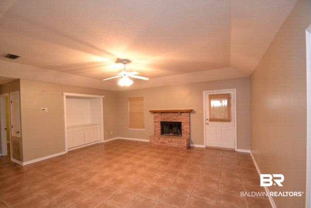 107 Cherry Circle Daphne, AL 36526 - Photo 2 of 23