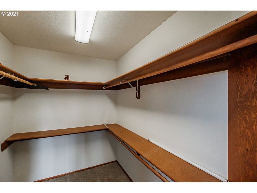 1340 Rafael Avenue North Keizer, OR 97303 - Photo 23 of 32 Gallery Image 23
