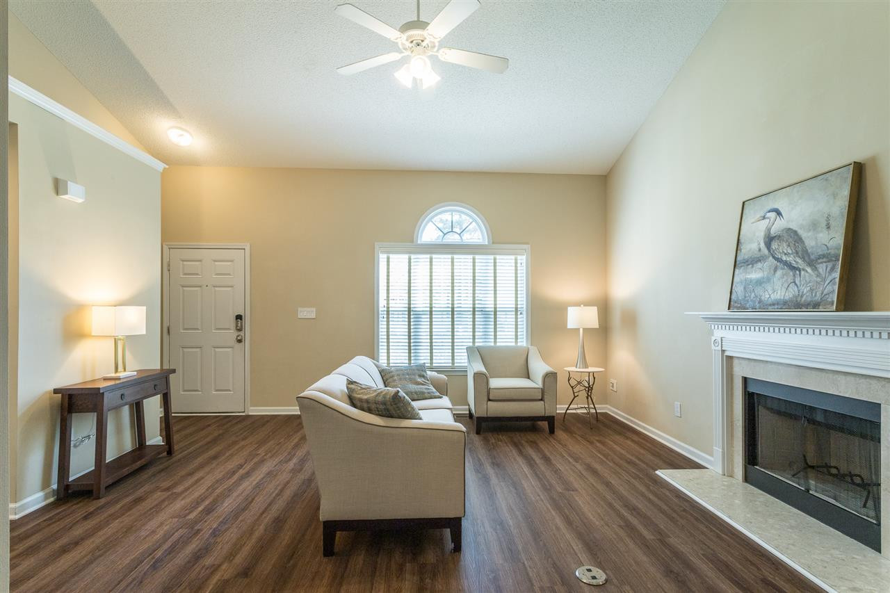 115 Grassy Rio Lane Garner, NC 27529 - Photo 4 of 23 New Luxury LVP Flooring