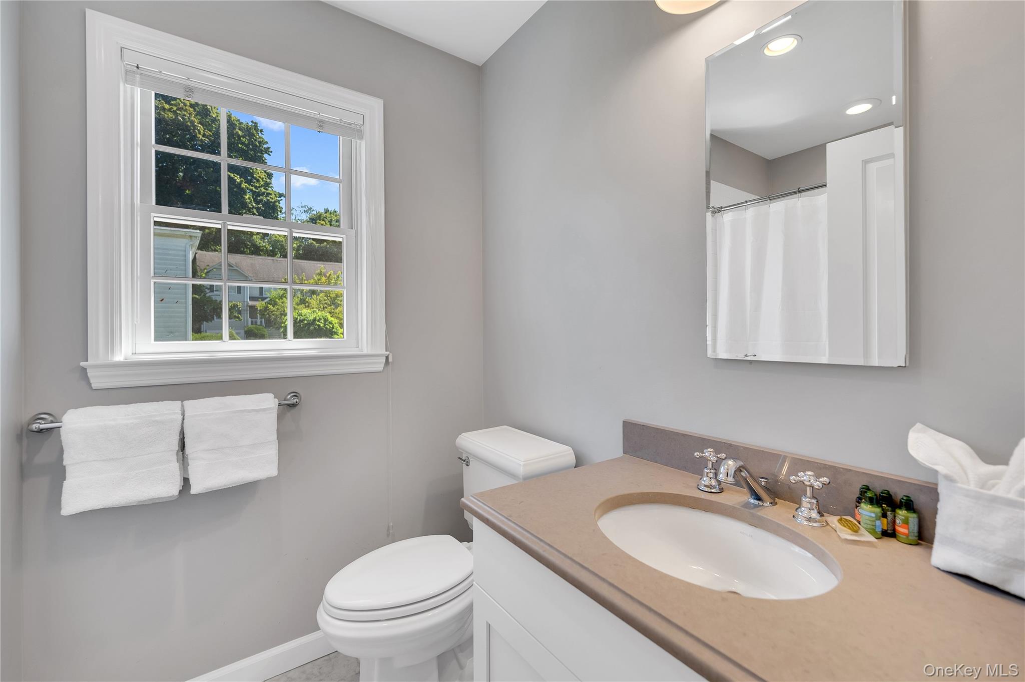 422 Midland Avenue Rye, NY 10580 - Photo 22 of 24