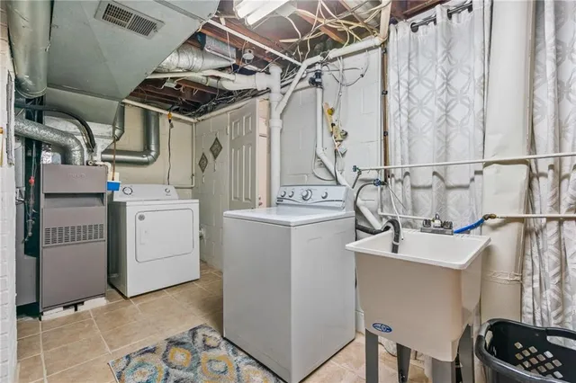 $329,900 | 1150 Judy Ann Place, Pittsburgh, PA 15237