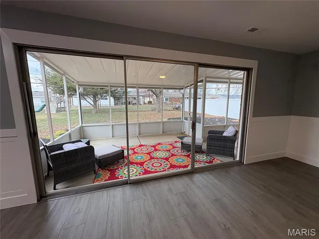 $425,000 | 4767 Towne South Road, St. Louis, MO 63128