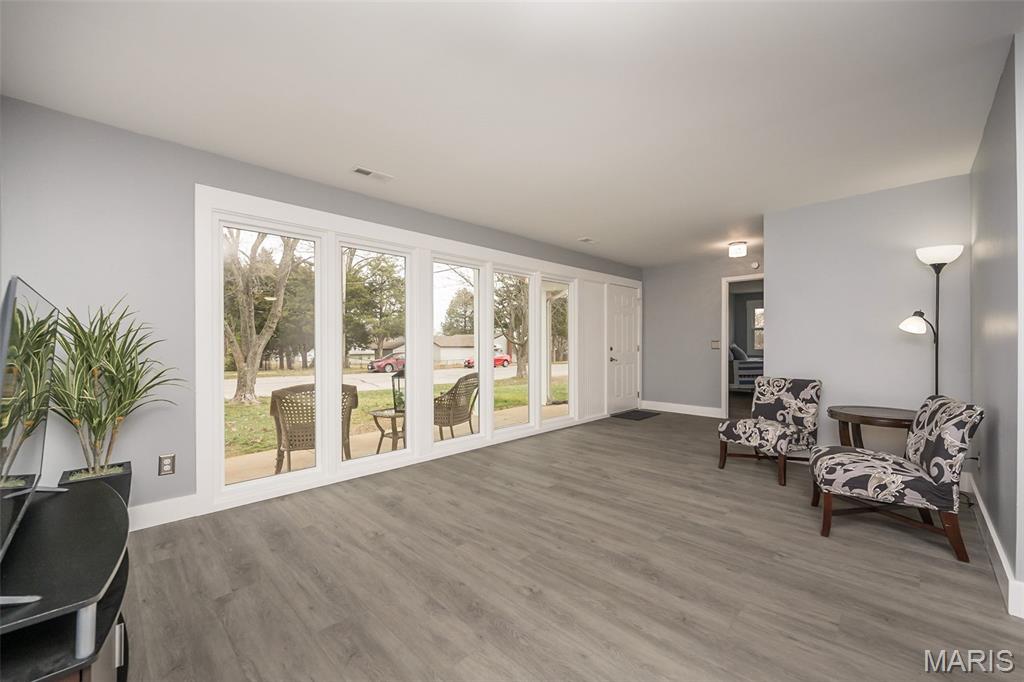 4767 Towne South Road St. Louis, MO 63128 - Photo 15 of 47