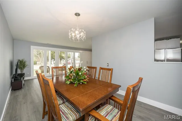 $425,000 | 4767 Towne South Road, St. Louis, MO 63128