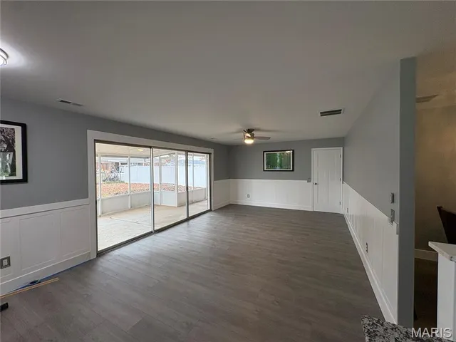 $425,000 | 4767 Towne South Road, St. Louis, MO 63128