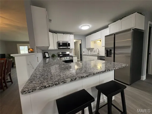 $425,000 | 4767 Towne South Road, St. Louis, MO 63128