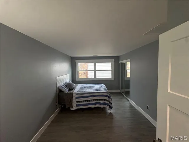 $425,000 | 4767 Towne South Road, St. Louis, MO 63128