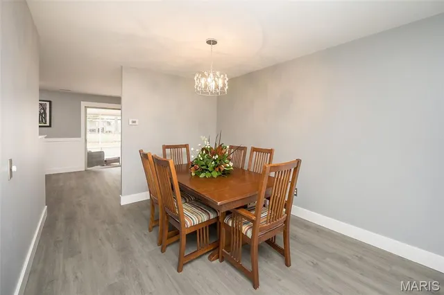 $425,000 | 4767 Towne South Road, St. Louis, MO 63128