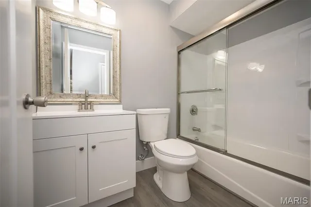 $425,000 | 4767 Towne South Road, St. Louis, MO 63128