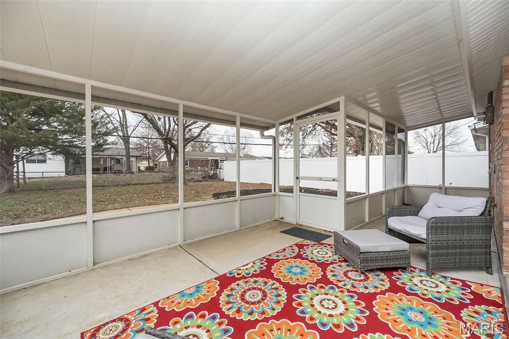 4767 Towne South Road St. Louis, MO 63128 - Photo 37 of 44