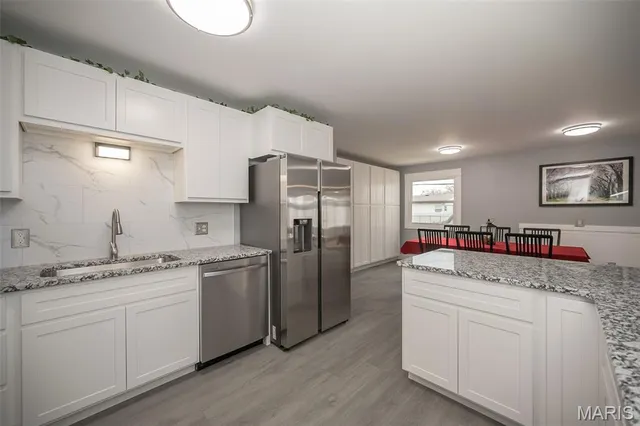 $425,000 | 4767 Towne South Road, St. Louis, MO 63128