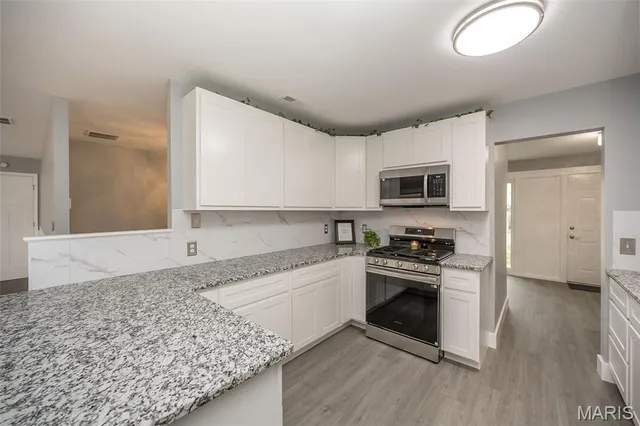 $425,000 | 4767 Towne South Road, St. Louis, MO 63128