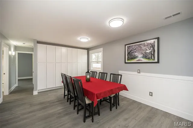 $425,000 | 4767 Towne South Road, St. Louis, MO 63128