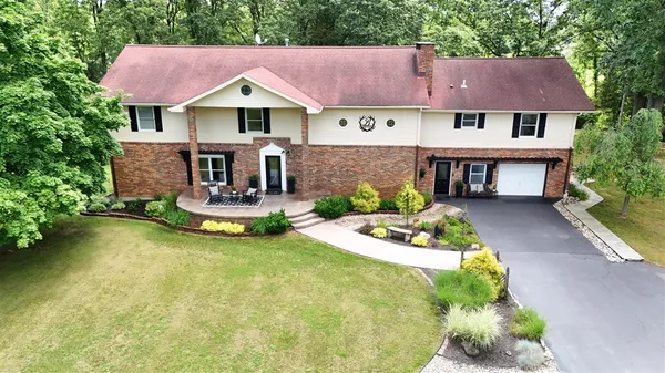 $1,295,000 | 18610 Highway 86, Three Rivers, MI 49093