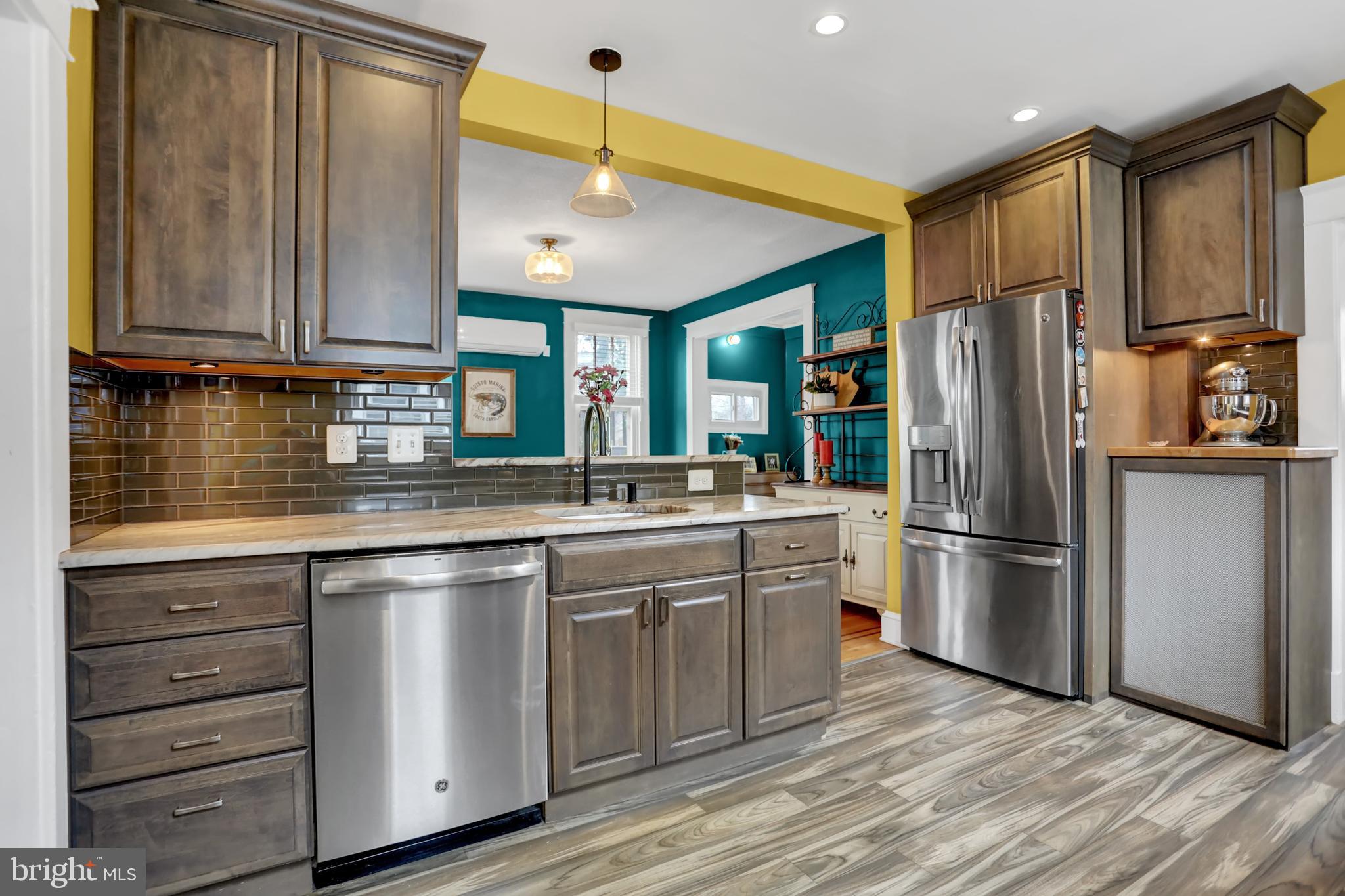 332 Radnor Road Baltimore, MD 21212 - Photo 16 of 47 Kitchen Looking into Dining Room