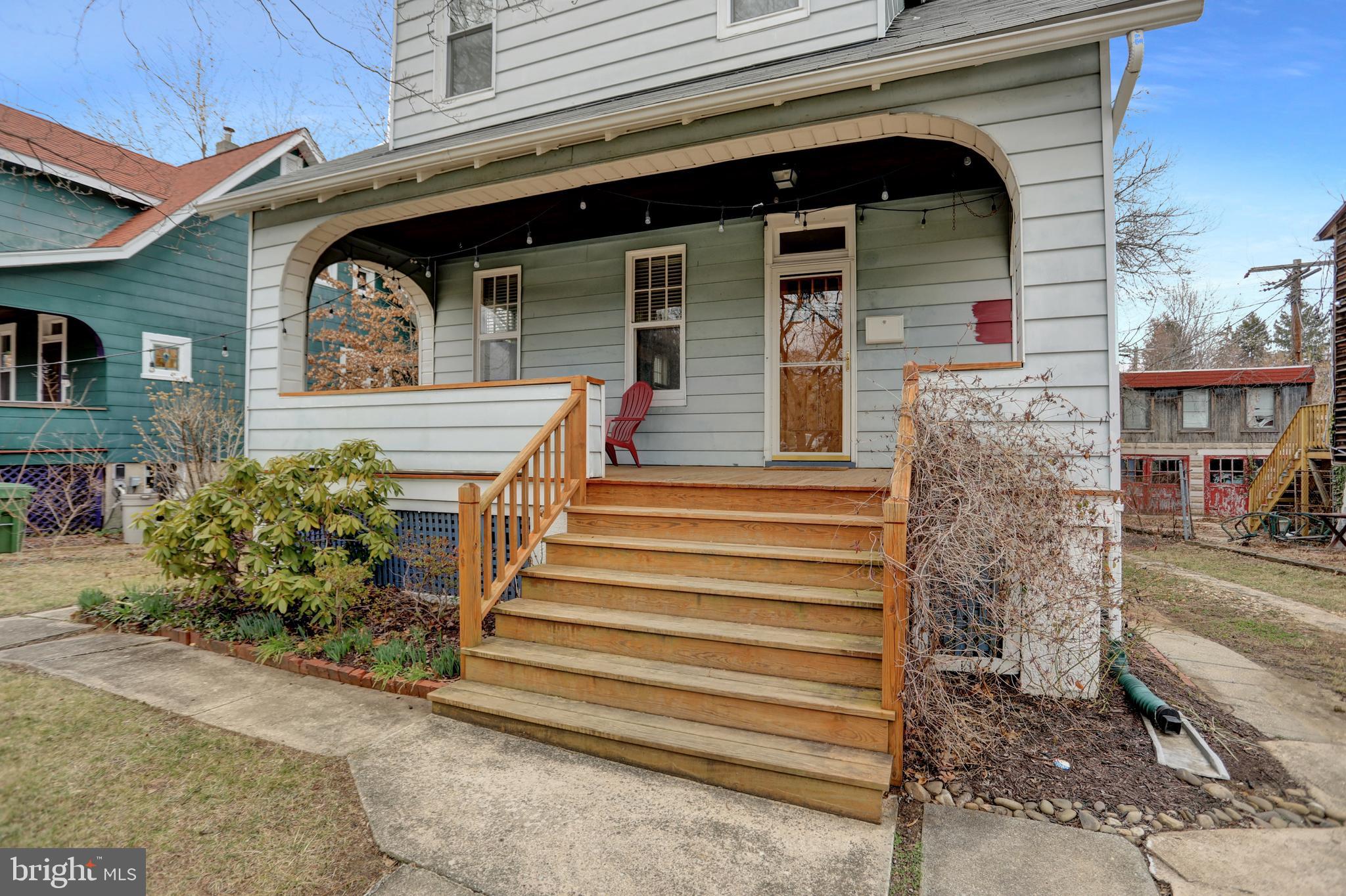 332 Radnor Road Baltimore, MD 21212 - Photo 32 of 47 Large Front Porch