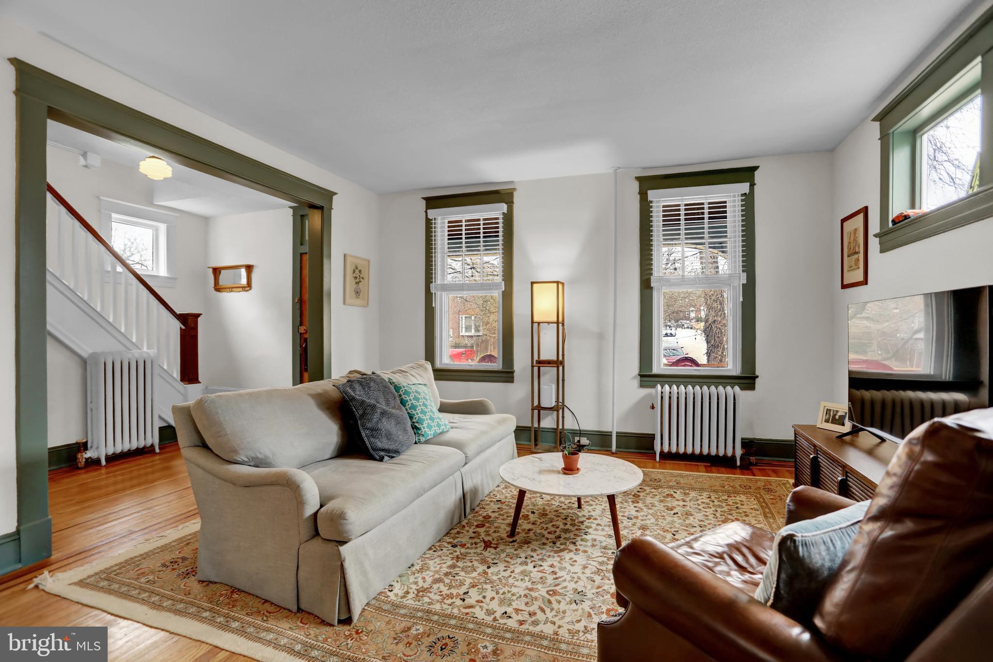 332 Radnor Road Baltimore, MD 21212 - Photo 7 of 47 Living Room off of Foyer