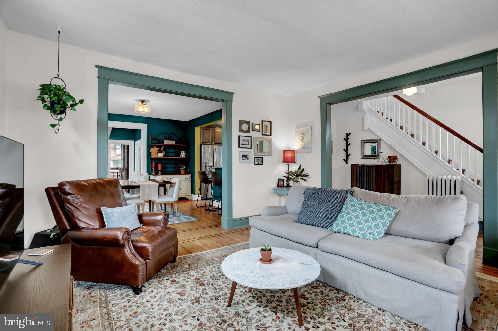 332 Radnor Road Baltimore, MD 21212 - Photo 8 of 47 Living Room