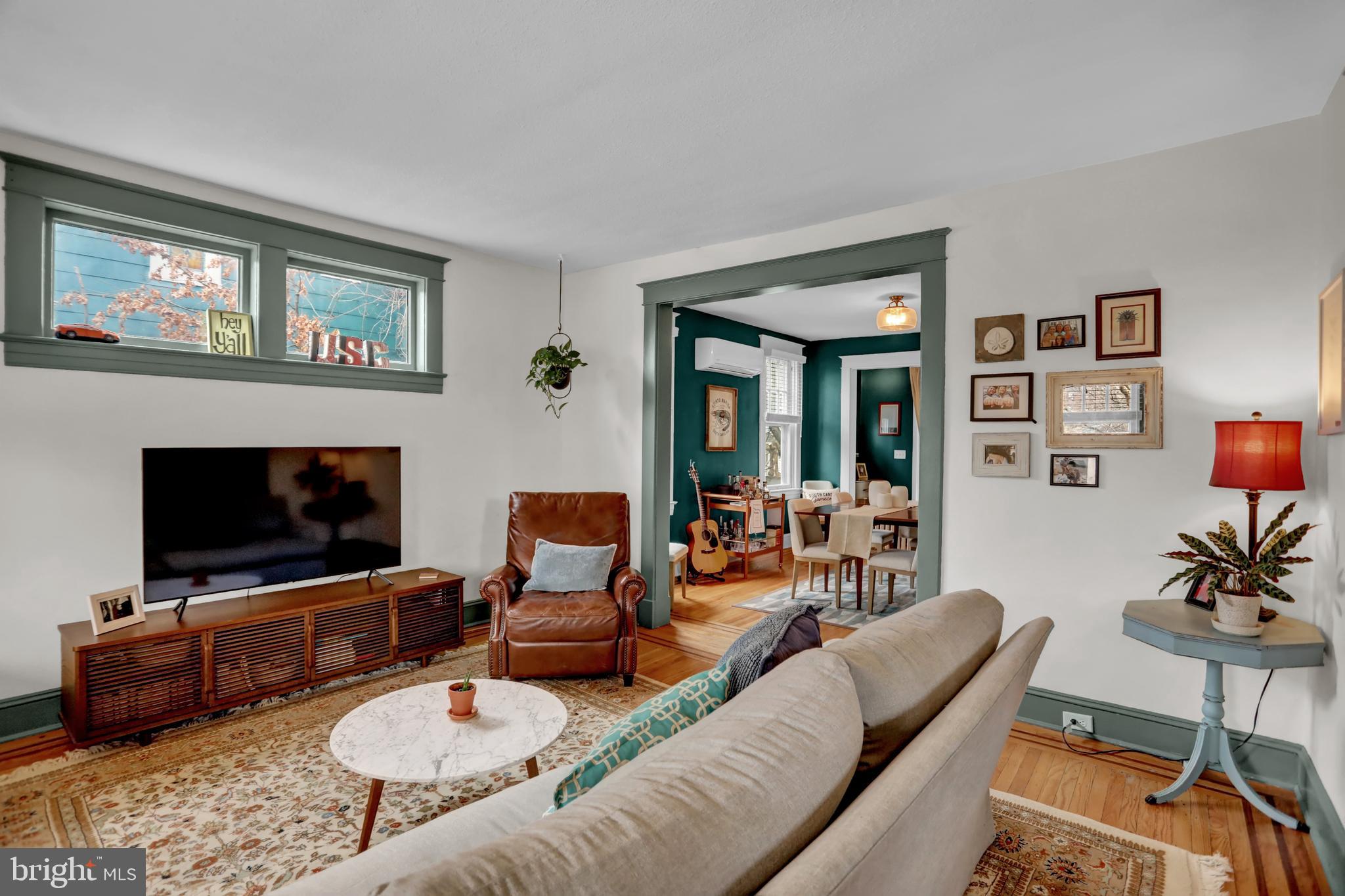 332 Radnor Road Baltimore, MD 21212 - Photo 9 of 47 Living Room Opens to Dining Room