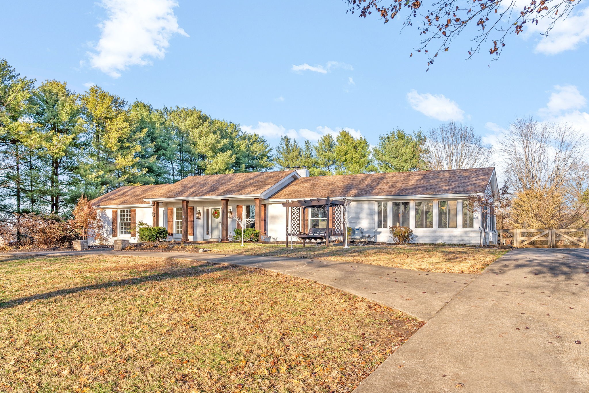 4367 Sango Road Clarksville, TN 37043 - Photo 4 of 64