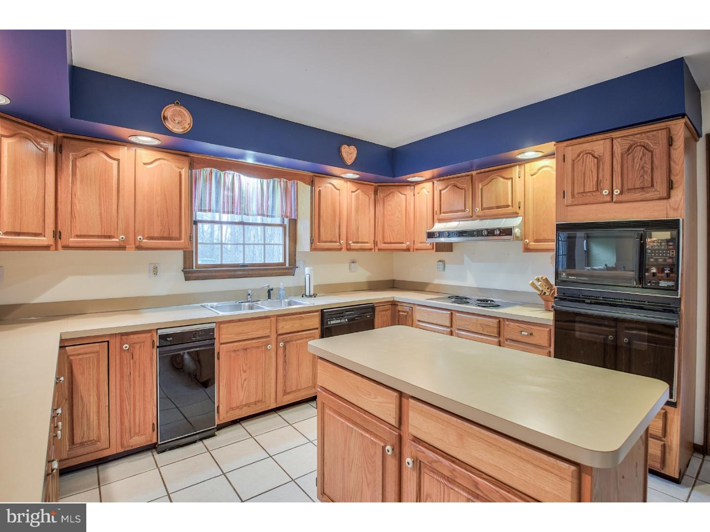 640 Mt Laurel Road Mount Laurel, NJ 08054 - Photo 6 of 25 Gallery Image 6