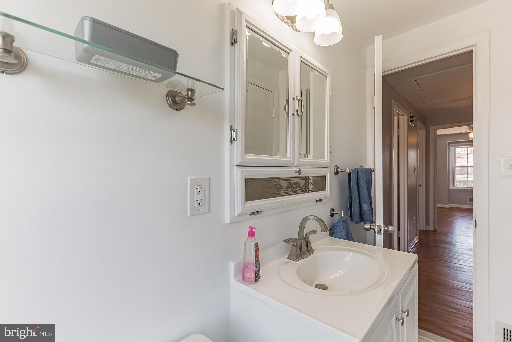 2106 Graythorn Road Baltimore, MD 21220 - Photo 14 of 23