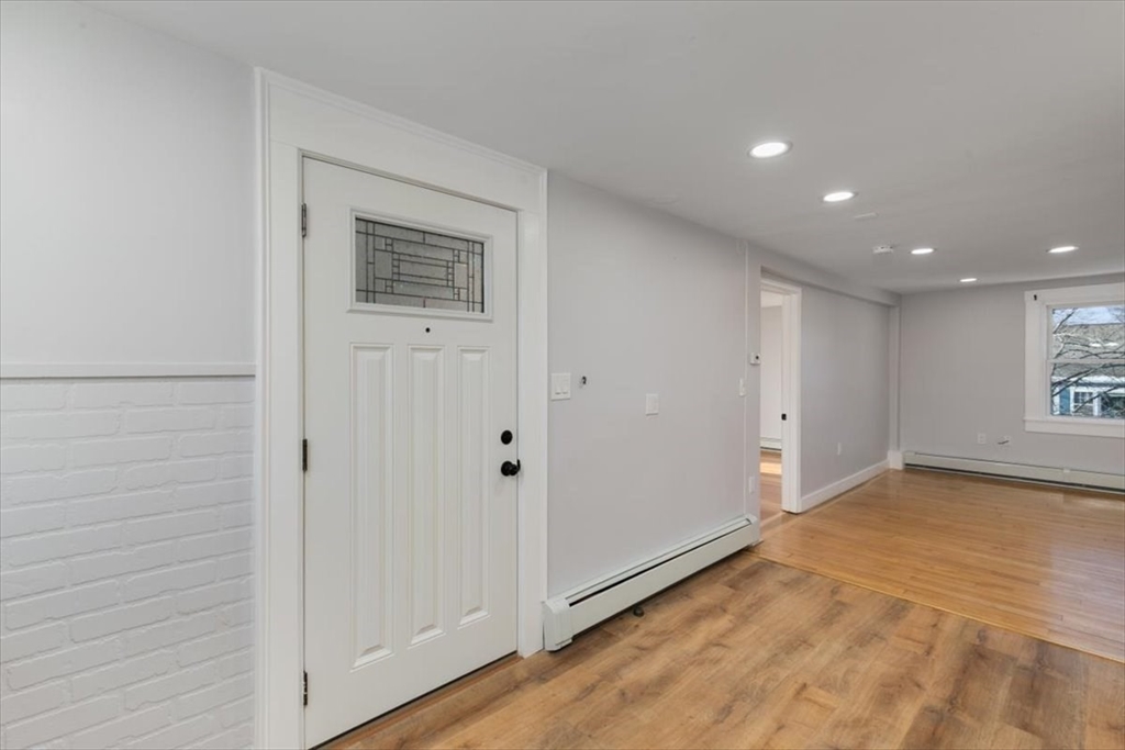 129 Friend Street, Unit 2 Amesbury, MA 01913 - Photo 6 of 27