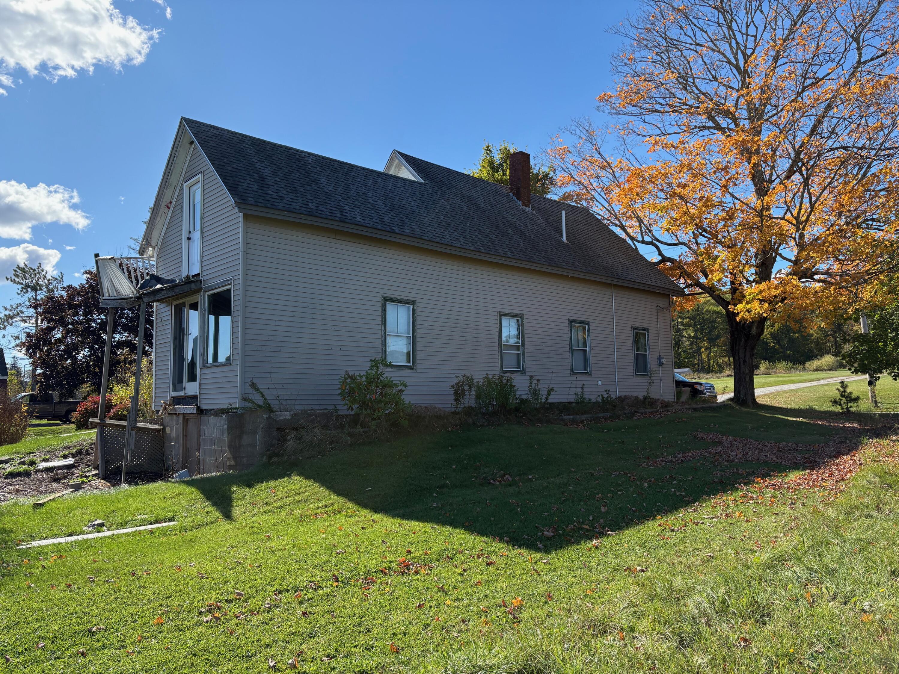 360 Cushing Road Warren, ME 04864 - Photo 3 of 40