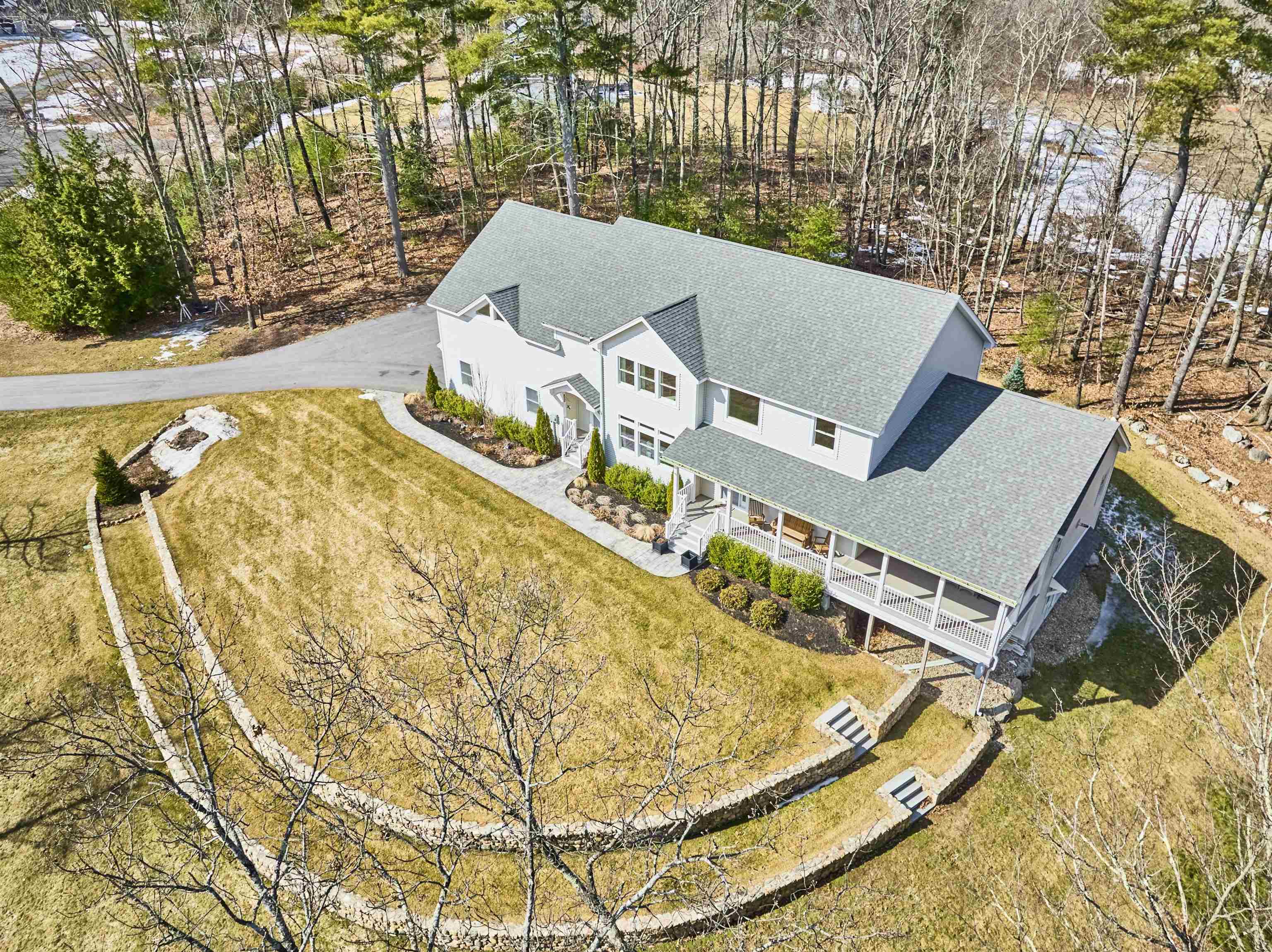 23 Austin Lane Hollis, NH 03049 - Photo 5 of 49