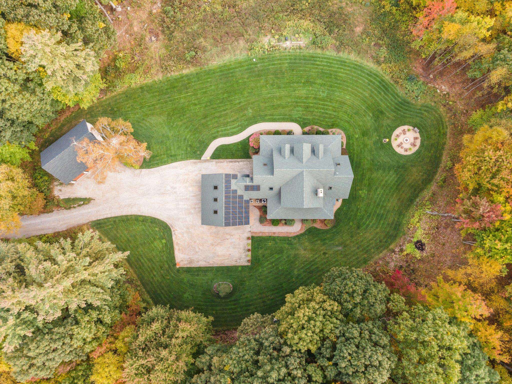 78 Woodhill Hooksett Road Bow, NH 03304 - Photo 3 of 10 Gallery Image 3