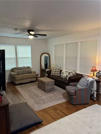 $1,750 | 1300 Antone Street, Bryan, TX 77803