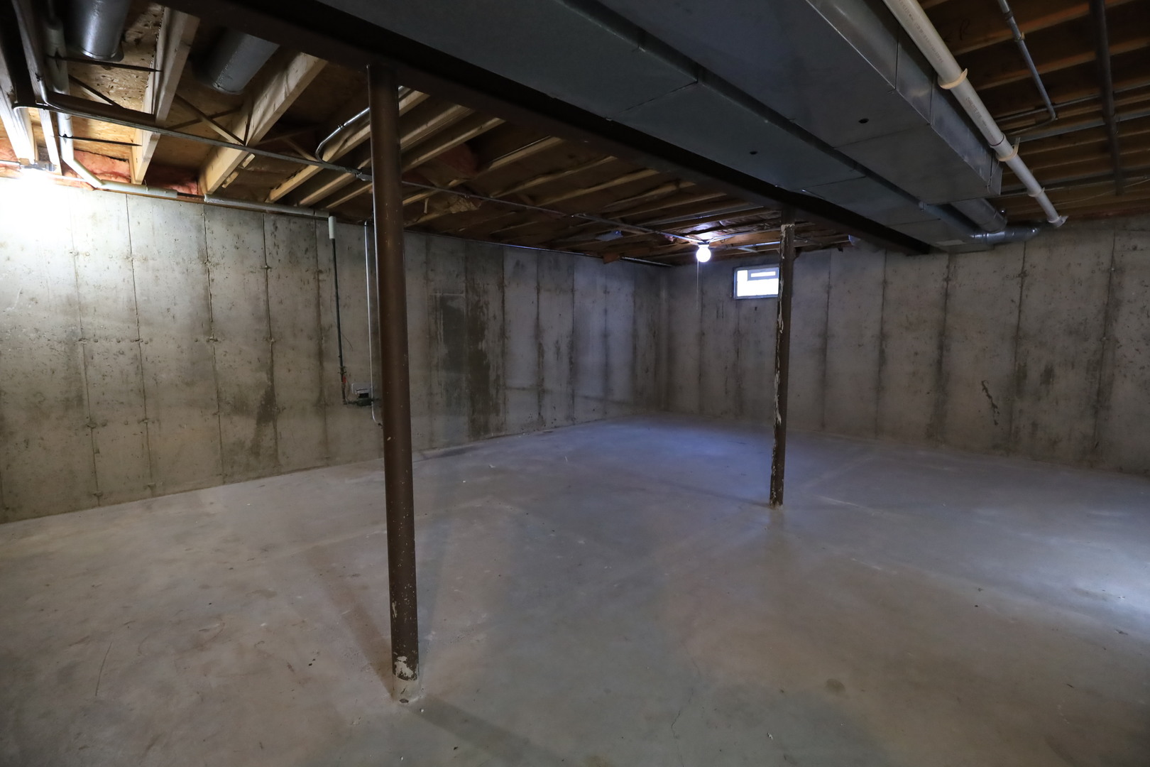 819 Colony Court Lindenhurst, IL 60046 - Photo 20 of 24