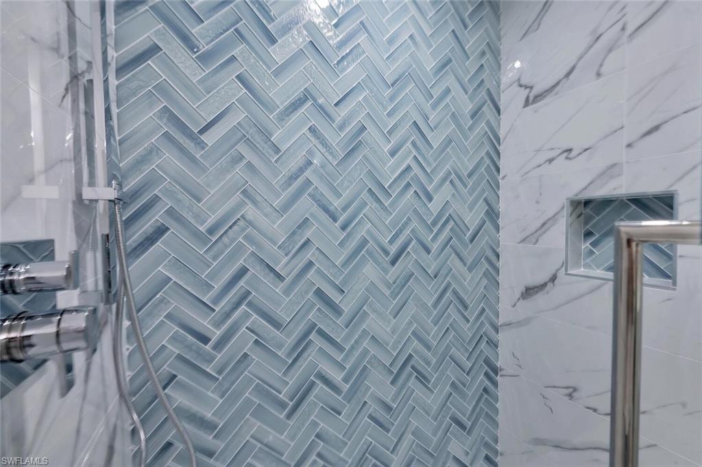 5253 Sycamore Drive Naples, FL 34119 - Photo 29 of 49