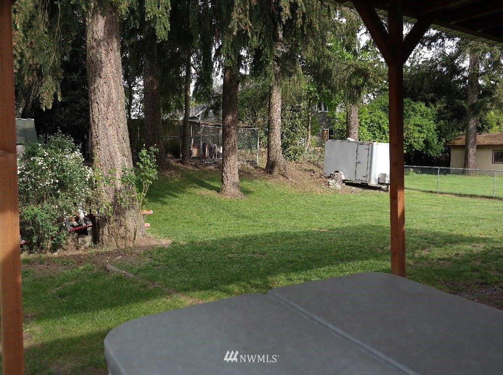 766 Union Avenue Northeast Renton, WA 98059 - Photo 12 of 15