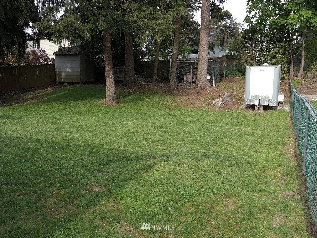 766 Union Avenue Northeast Renton, WA 98059 - Photo 14 of 15