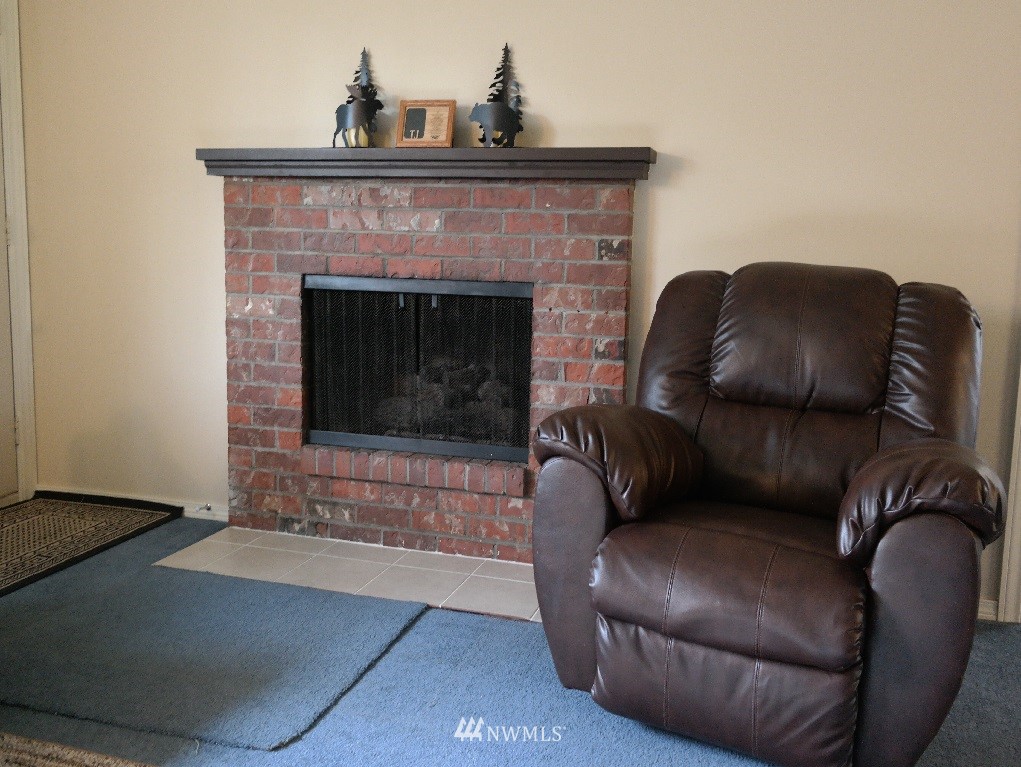 766 Union Avenue Northeast Renton, WA 98059 - Photo 6 of 15