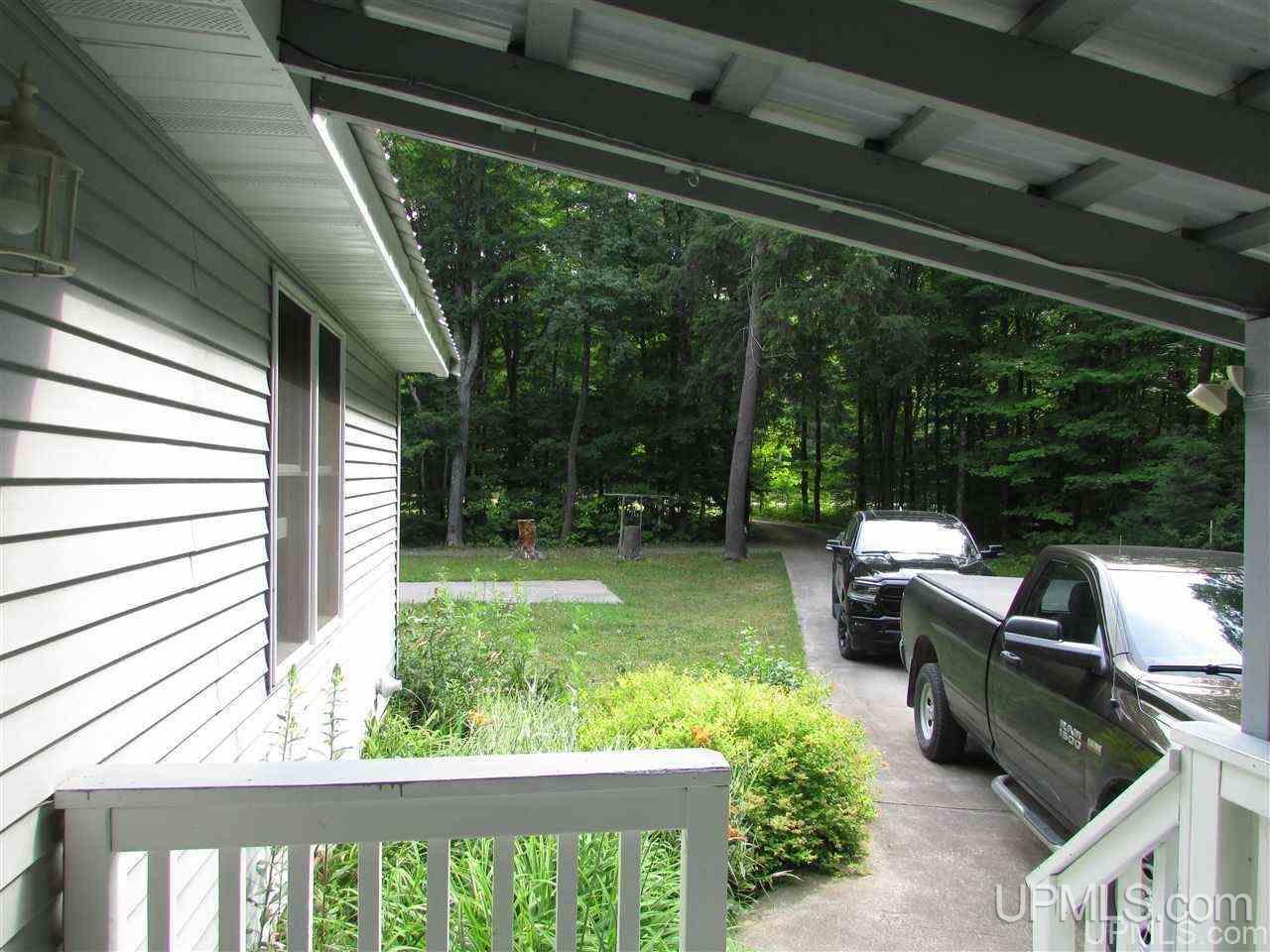 6519 Crossover Road Munising, MI 49862 - Photo 25 of 40
