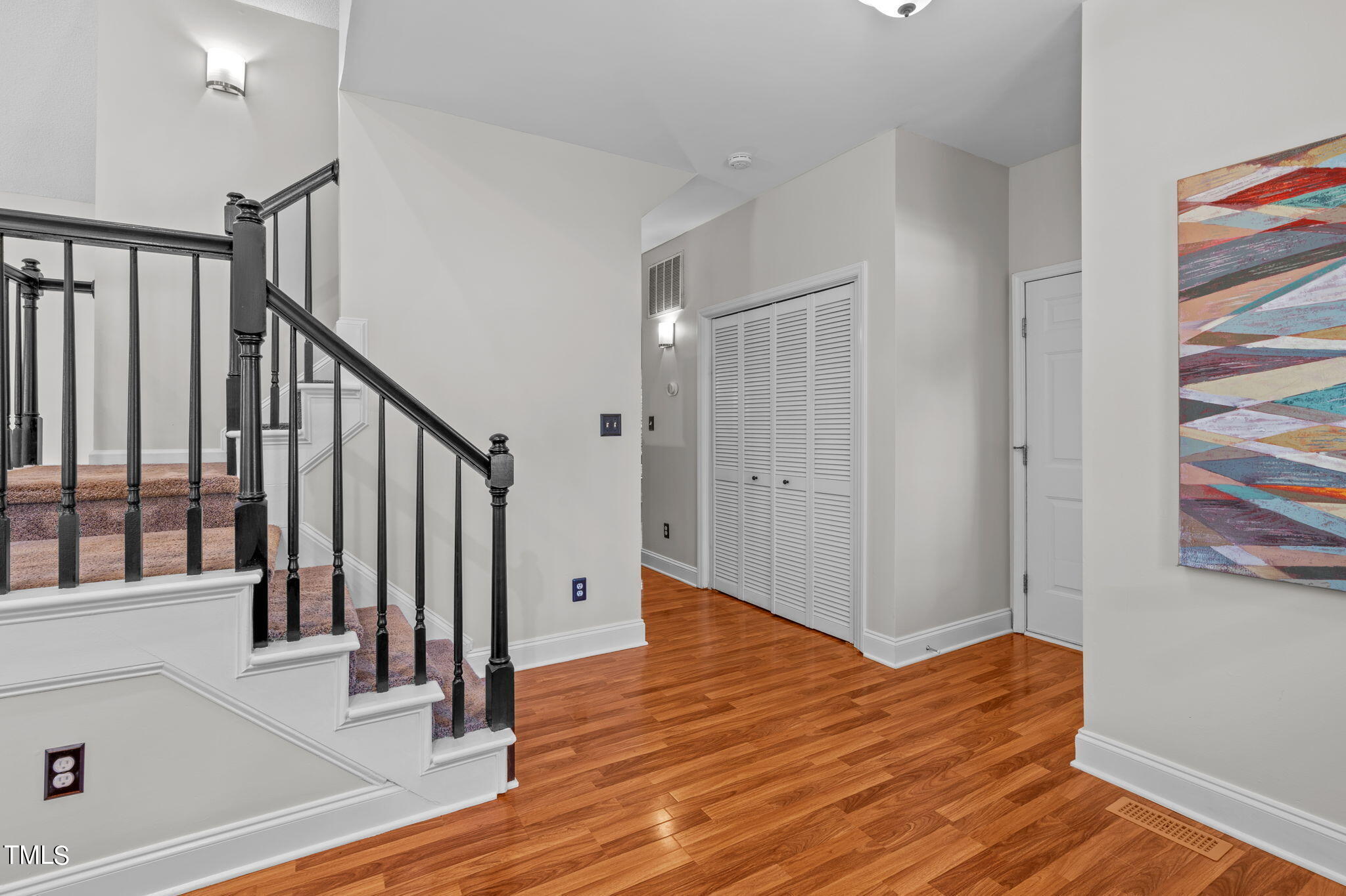 12201 Harcourt Drive Raleigh, NC 27613 - Photo 7 of 43 Entry