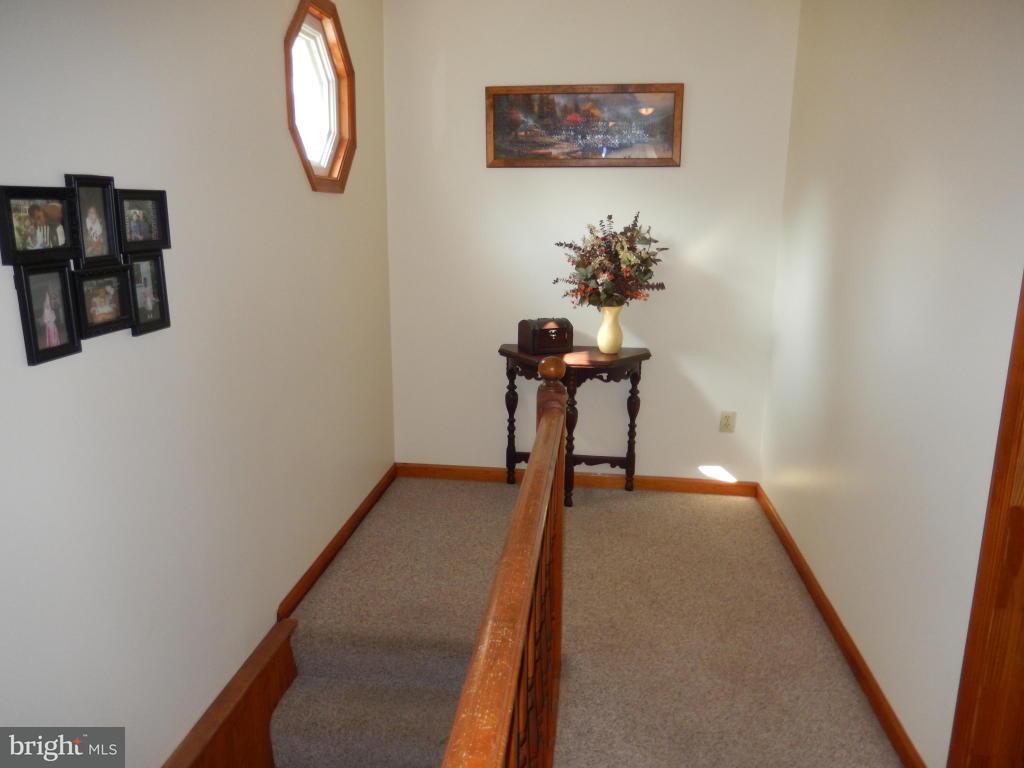 2384 Quarry Road Lebanon, PA 17046 - Photo 19 of 29 Gallery Image 19