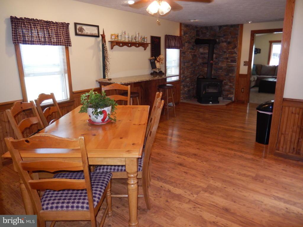2384 Quarry Road Lebanon, PA 17046 - Photo 9 of 29 Gallery Image 9