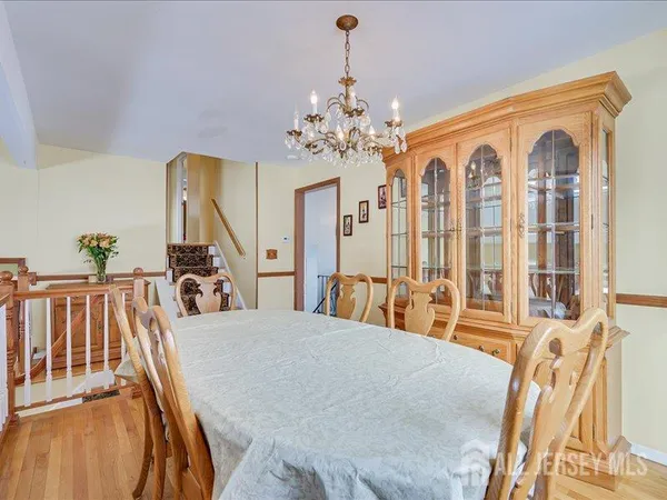 $737,000 | 38 Karen Place, Edison, NJ 08817