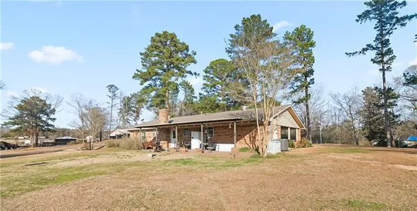 $240,000 | 1348 Par Road 9, Dry Prong, LA 71423